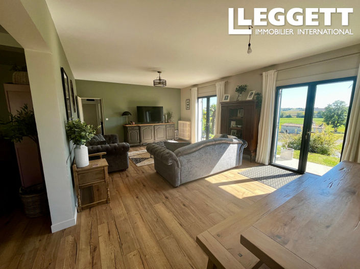 Image No.4-3 Bed House for sale