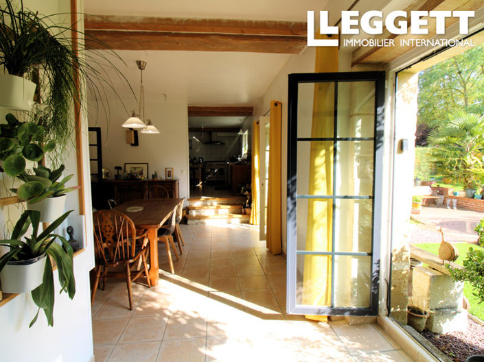 Image No.7-11 Bed House for sale