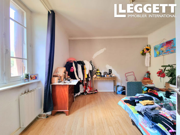 Image No.6-3 Bed House for sale