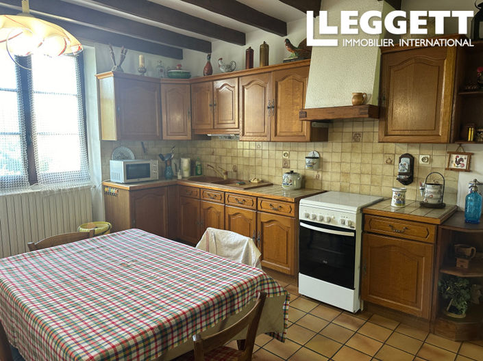 Image No.2-5 Bed House for sale