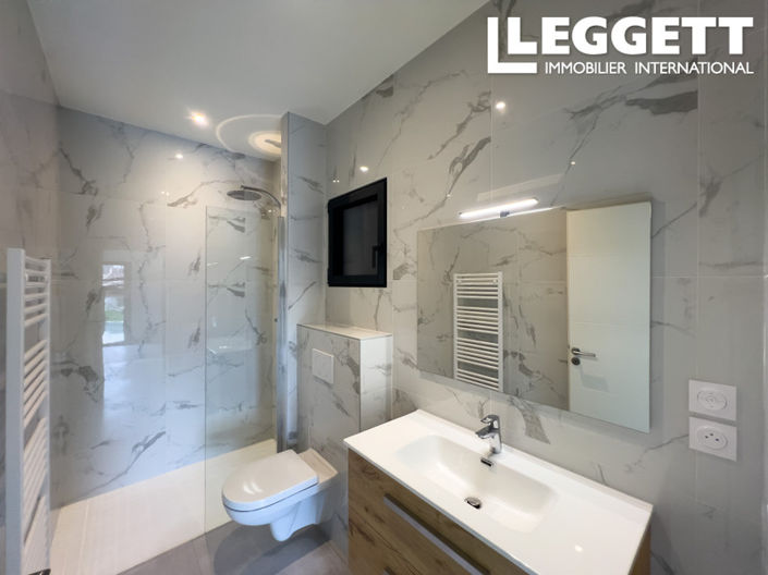 Image No.6-3 Bed House for sale