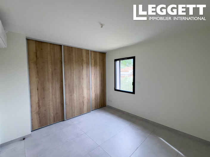 Image No.7-3 Bed House for sale