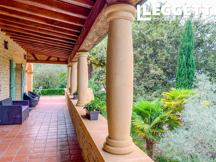 Image No.8-13 Bed House for sale