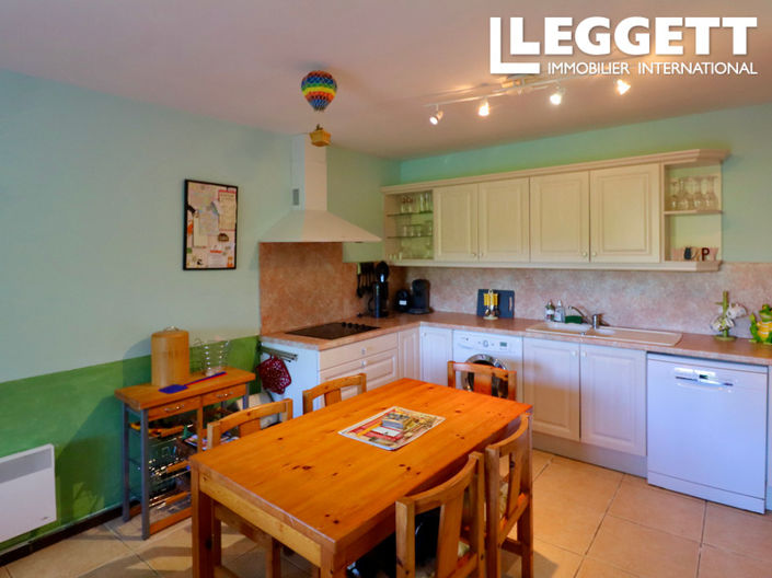 Image No.3-2 Bed House for sale