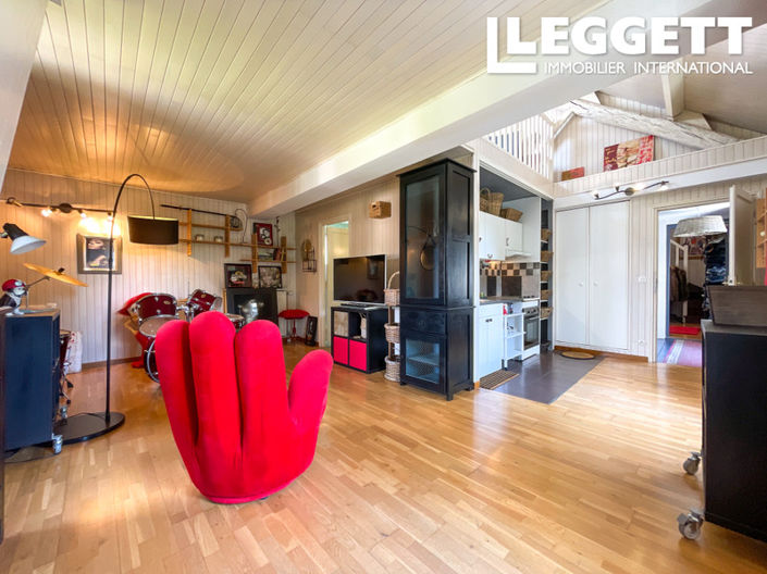 Image No.9-4 Bed House for sale