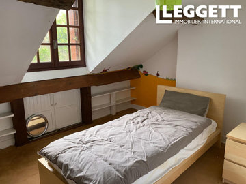 ahr0chm6ly9jzg4uagvzdglhlmltbw8vaw1hz2uvvevom