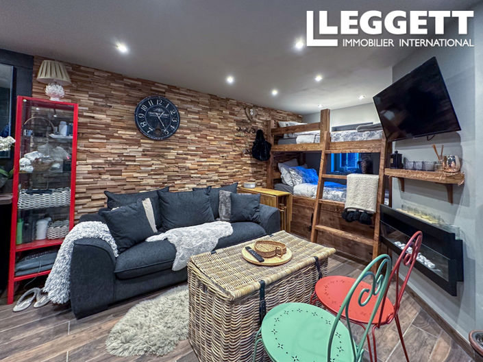 Image No.8-Apartment for sale