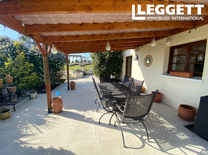 Image No.5-6 Bed House for sale