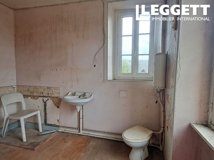 Image No.7-2 Bed House for sale