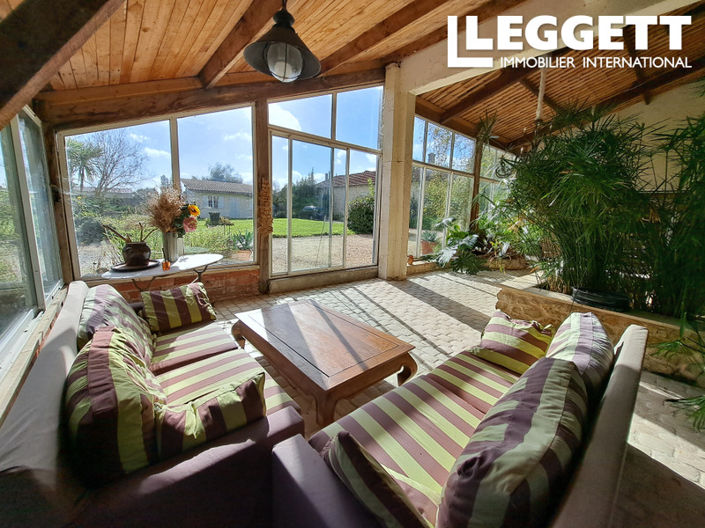 Image No.7-5 Bed House for sale