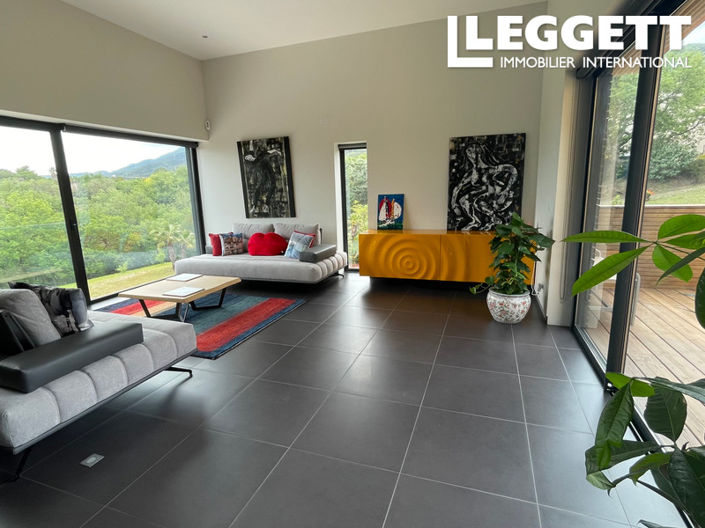 Image No.5-3 Bed House for sale