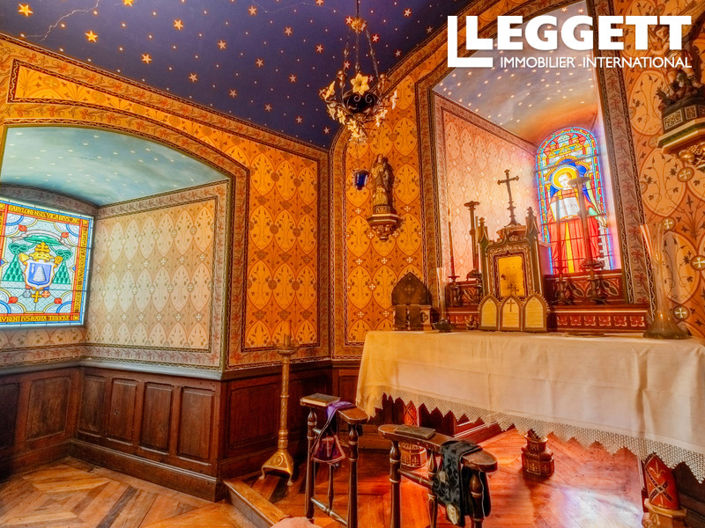 Image No.7-9 Bed Chateaux for sale