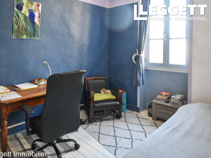 Image No.10-2 Bed House for sale