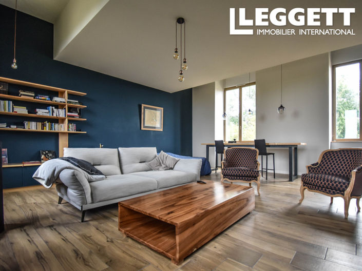 Image No.6-5 Bed House for sale