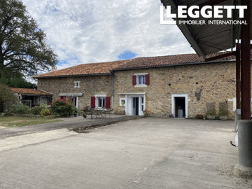 1 - Charente, House