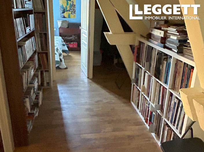 Image No.9-4 Bed House for sale