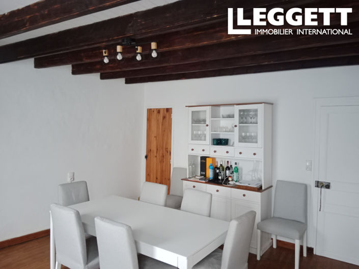 Image No.2-6 Bed House for sale