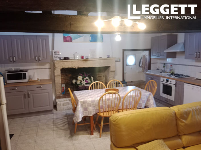 Image No.9-6 Bed House for sale