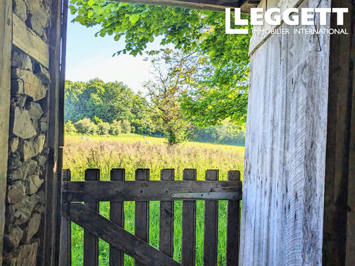 Image No.8-House for sale