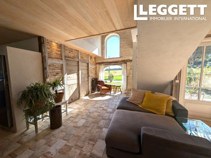 Image No.3-3 Bed House for sale