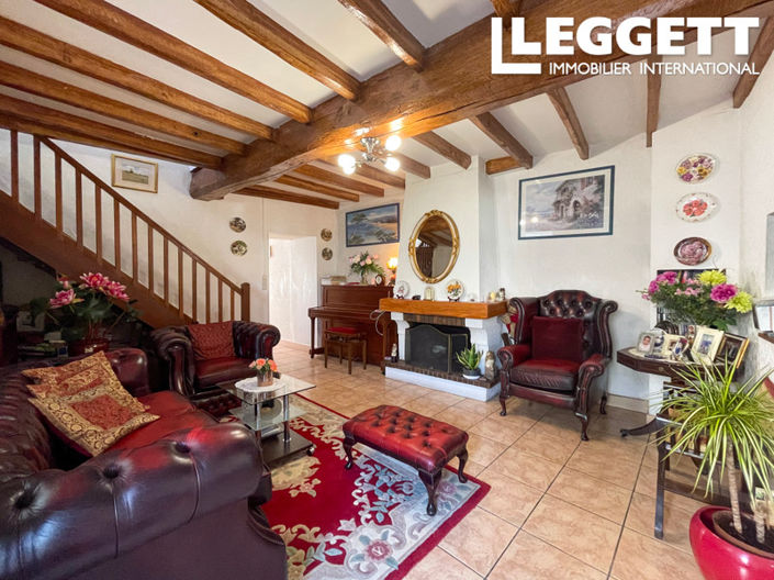 Image No.1-3 Bed House for sale