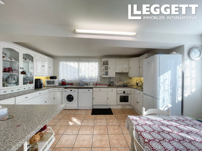 Image No.3-3 Bed House for sale