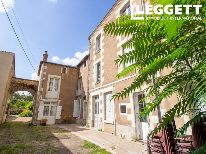 Image No.10-6 Bed House for sale