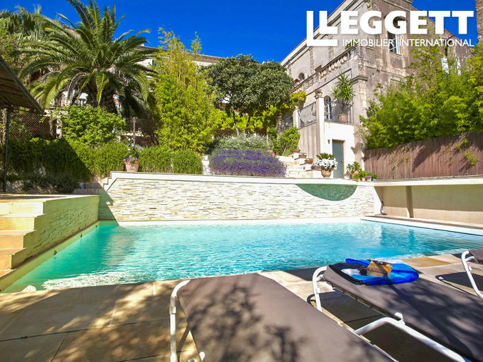 Image No.2-11 Bed Commercial for sale