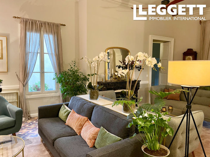 Image No.5-11 Bed Commercial for sale