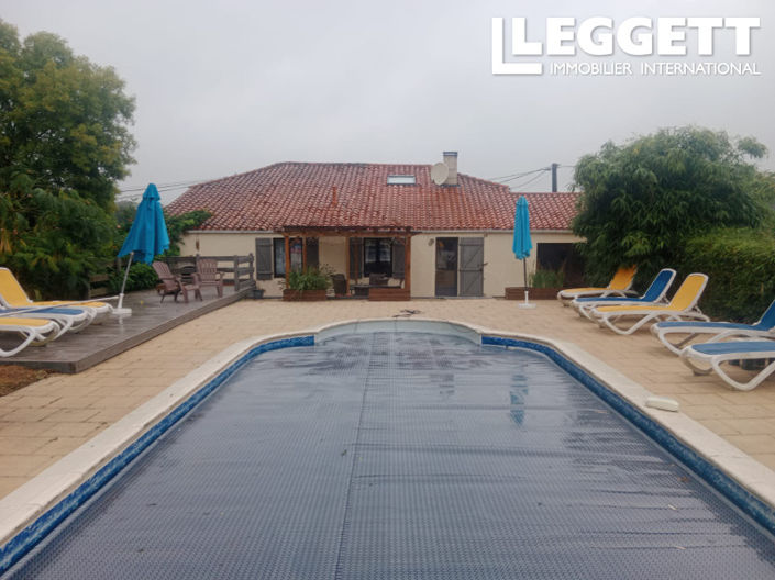 Image No.9-3 Bed House for sale