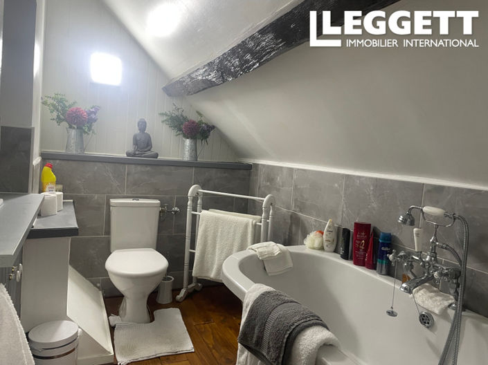 Image No.5-3 Bed House for sale