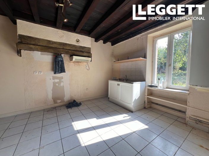 Image No.6-2 Bed House for sale