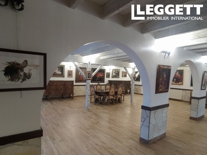 Image No.7-4 Bed House for sale