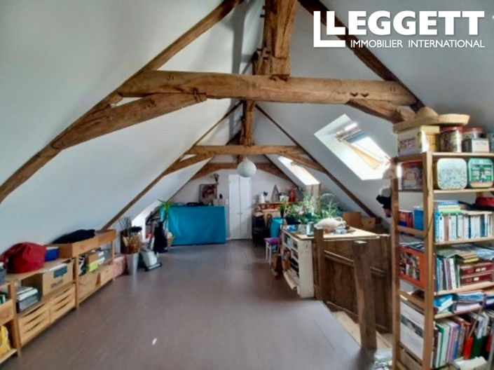 Image No.6-3 Bed House for sale