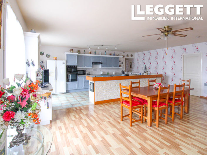 Image No.2-2 Bed House for sale