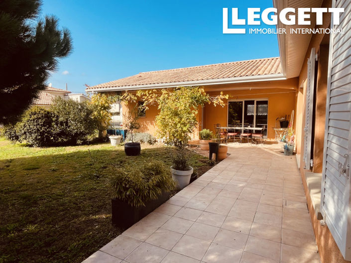 Image No.10-3 Bed House for sale