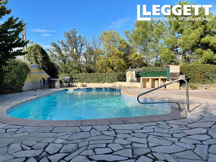 Image No.2-4 Bed House for sale