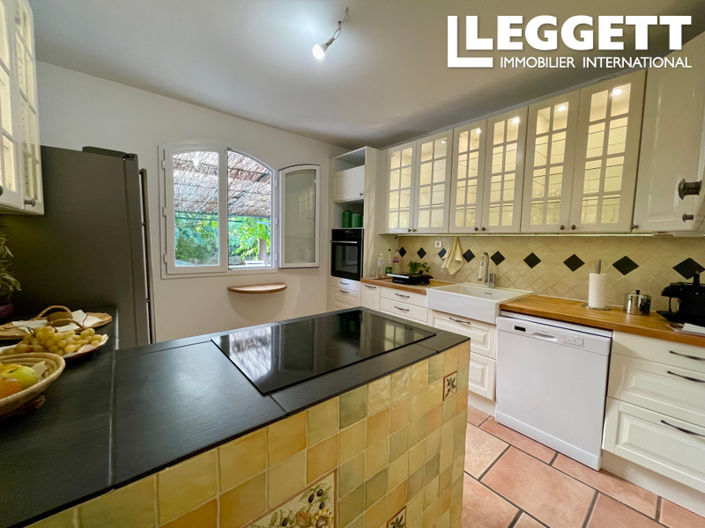 Image No.4-4 Bed House for sale