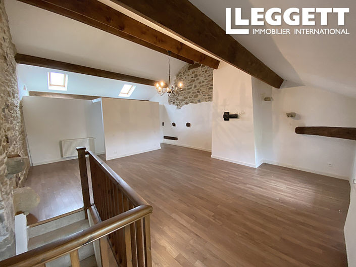 Image No.8-3 Bed House for sale