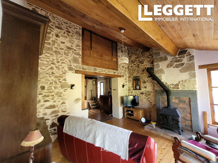 Image No.9-3 Bed House for sale