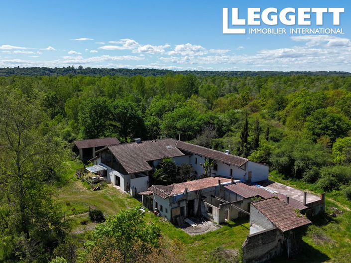 Image No.10-5 Bed House for sale