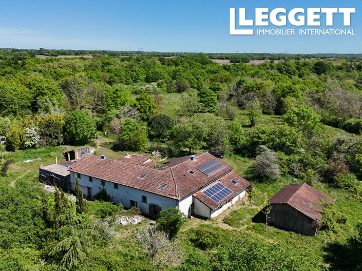 Image No.8-5 Bed House for sale