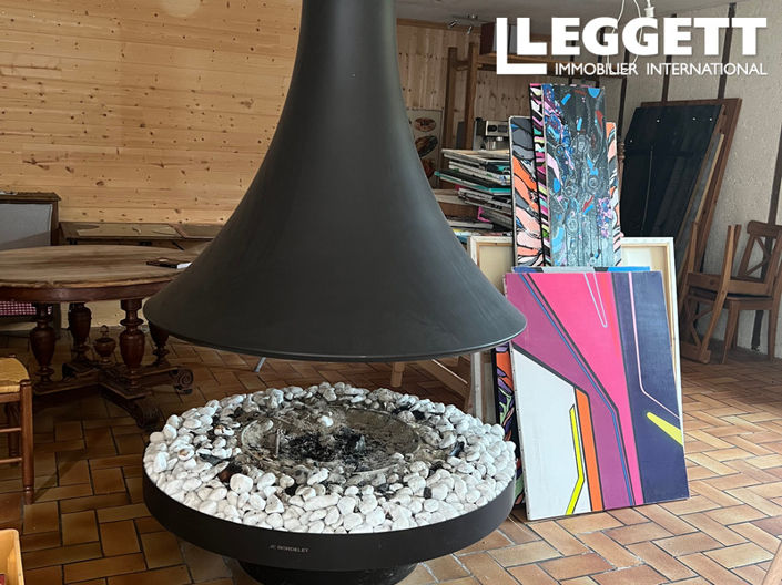 Image No.4-9 Bed House for sale