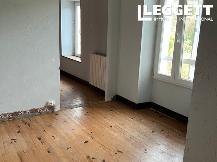 Image No.5-9 Bed House for sale