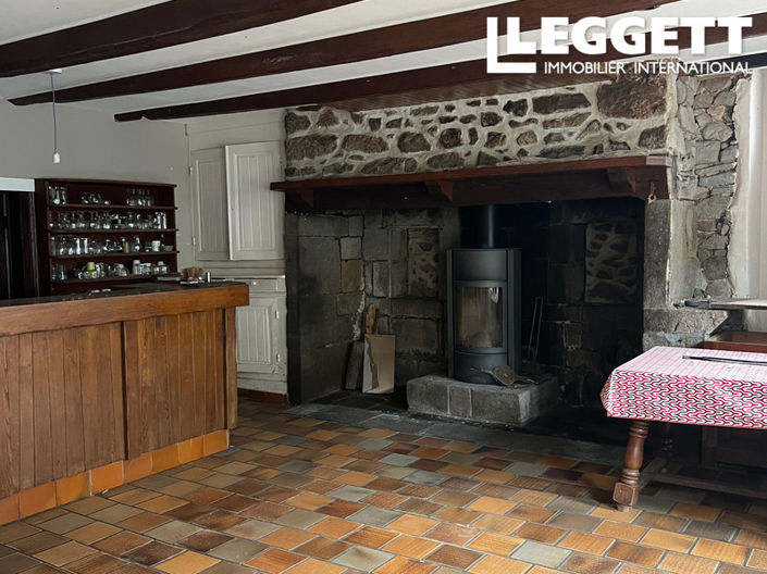 Image No.9-9 Bed House for sale