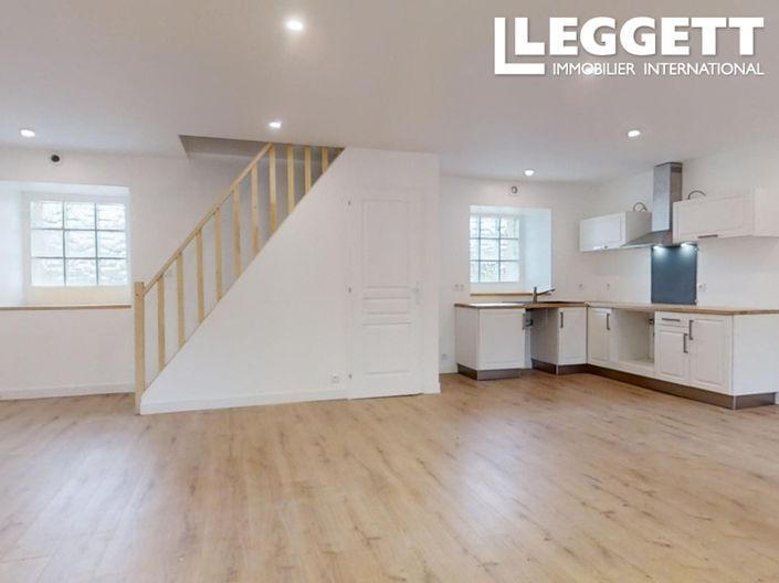 Image No.4-2 Bed House for sale