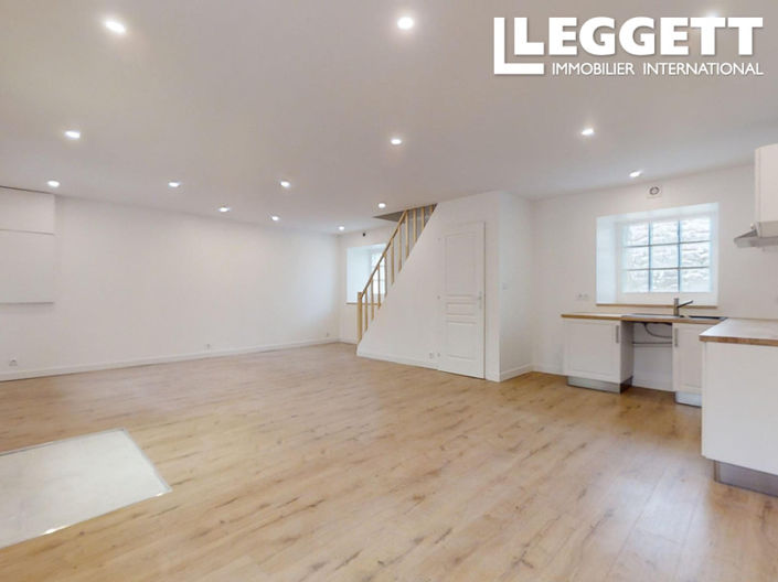 Image No.9-2 Bed House for sale