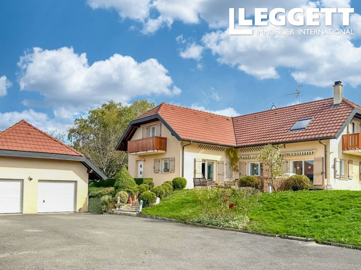 Image No.1-5 Bed House for sale
