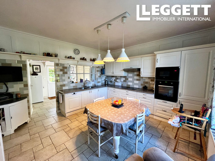 Image No.5-4 Bed House for sale