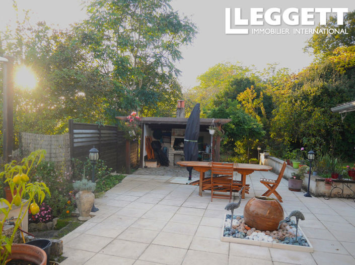 Image No.3-4 Bed House for sale